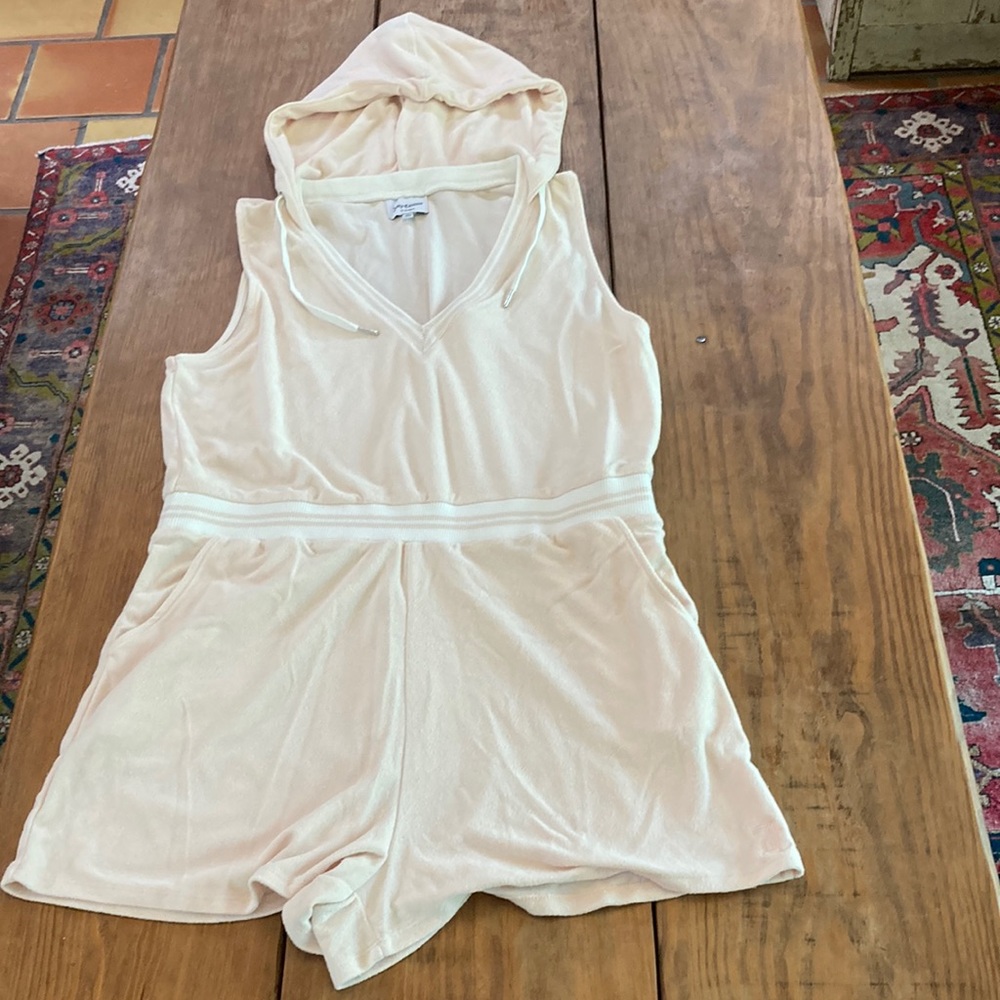 JUICY COUTURE PINK TERRY CLOTH ROMPER